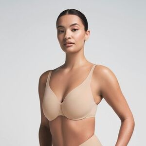 NEW! Skims Smoothing Intimates Unlined Minimizer Bra Size 34DD